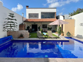 2BD Peaceful House Private Heated Pool, Gym, BBQ